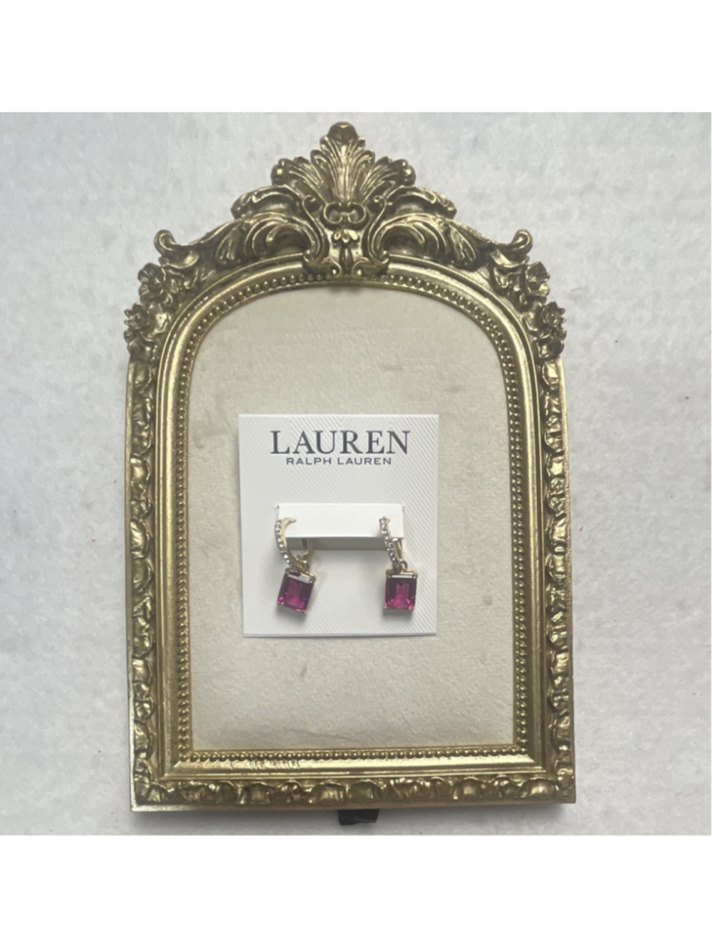 Elegant Lauren Ralph-Lauren Women’s Gold Tone Faceted fuchsia Crystal Earrings - Picture 2 of 5